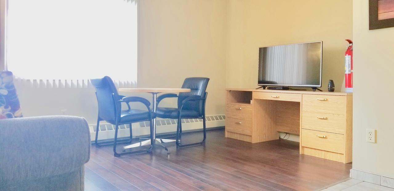 Twilight Country Motel Boyle Екстериор снимка